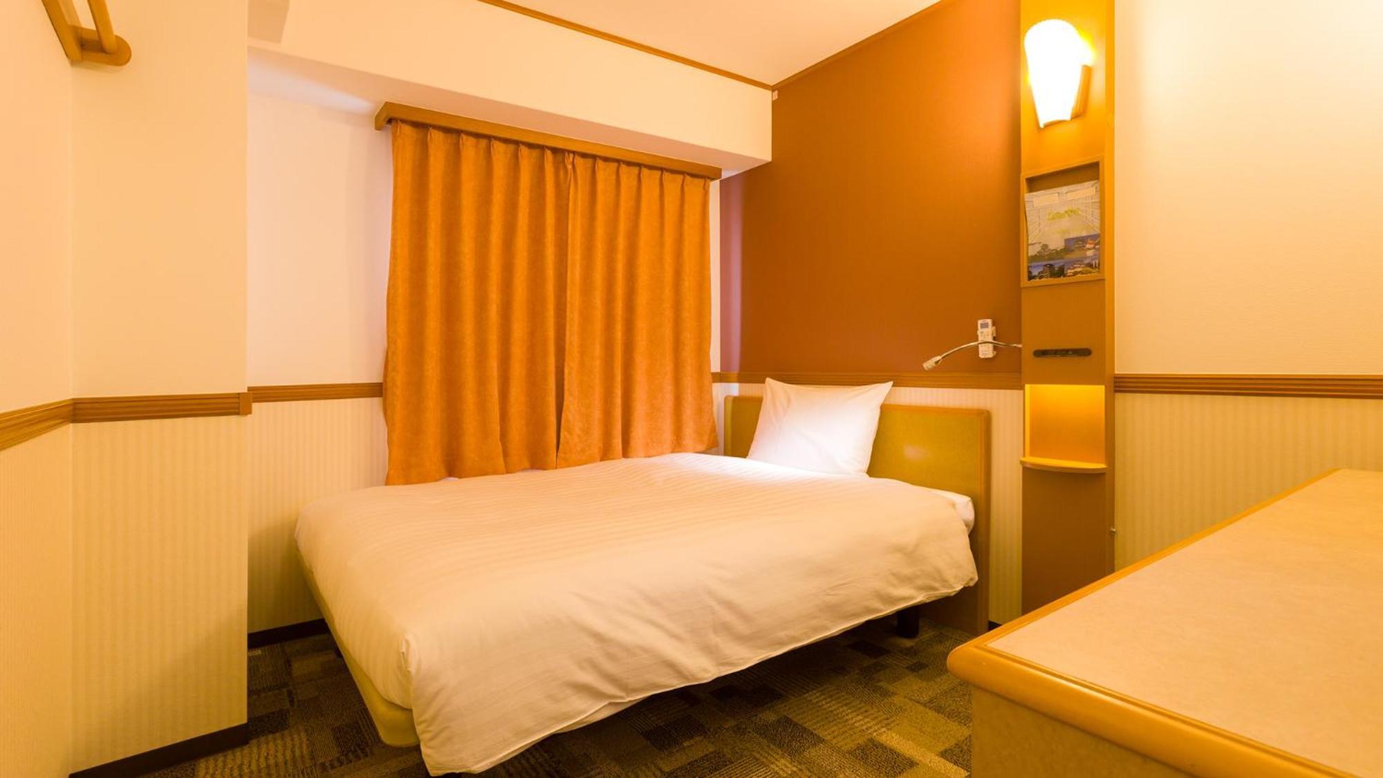 Toyoko Inn Sendai Nishi-Guchi Hirose-Dori Стая снимка